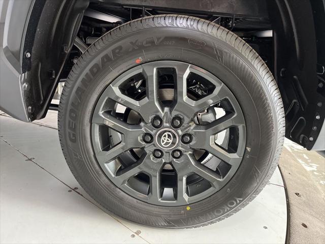 2026 Toyota Tundra Platinum Hybrid CrewMax 5.5' Bed