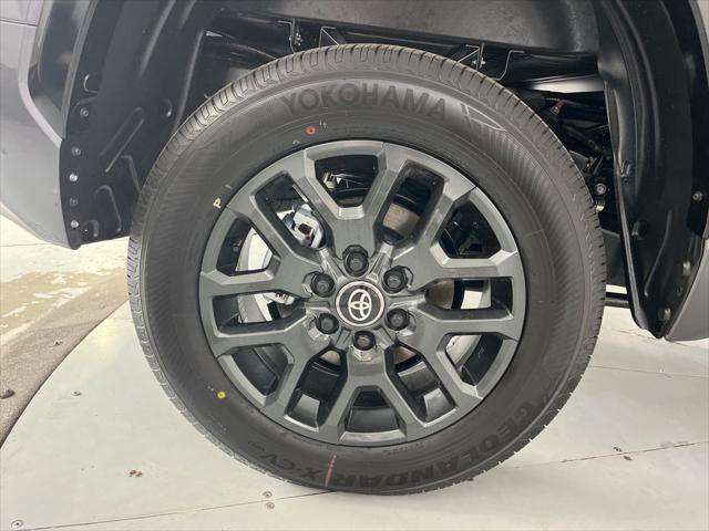 2026 Toyota Tundra Platinum Hybrid CrewMax 5.5' Bed