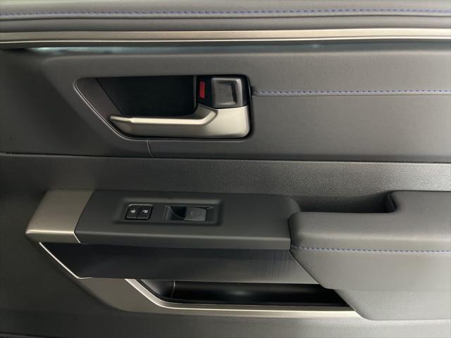 2026 Toyota Tundra Platinum Hybrid CrewMax 5.5' Bed
