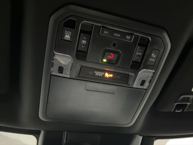 2026 Toyota Tundra Platinum Hybrid CrewMax 5.5' Bed