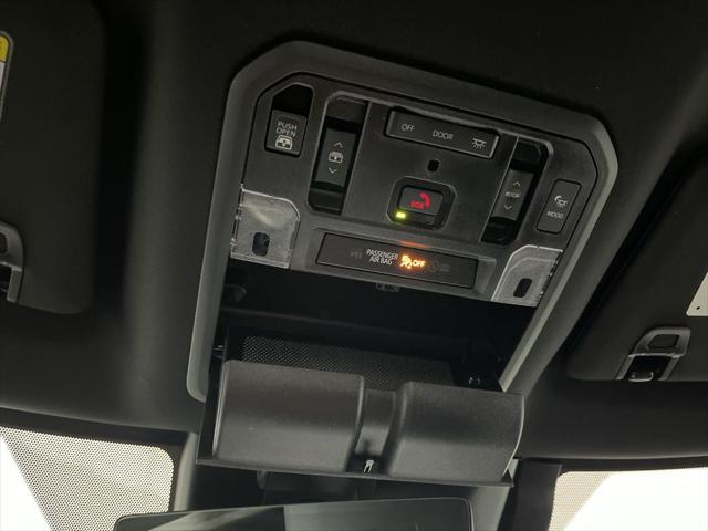 2026 Toyota Tundra Platinum Hybrid CrewMax 5.5' Bed