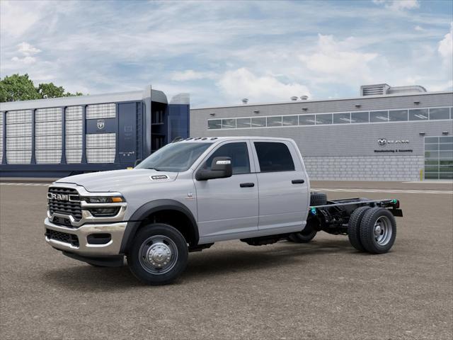 2026 RAM Ram 5500 Chassis Cab RAM 5500 TRADESMAN CHASSIS CREW CAB 4X4 60 CA