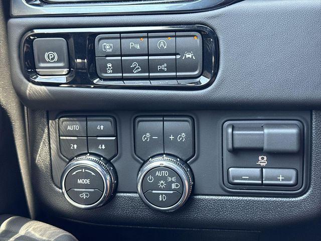2026 GMC Yukon XL 4WD AT4 Ultimate