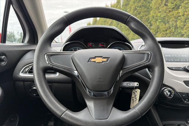 2017 Chevrolet Cruze LS Auto