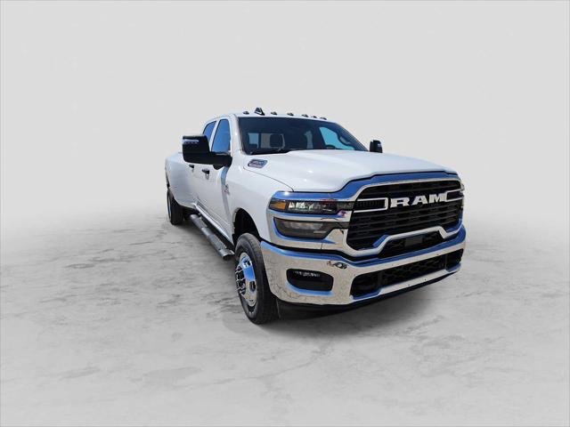 2026 RAM Ram 3500 RAM 3500 TRADESMAN CREW CAB 4X4 8 BOX