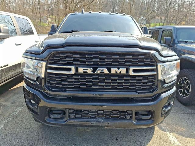 2023 RAM 3500 Big Horn Crew Cab 4x4 8 Box