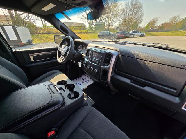 2024 Ram 1500 Classic Warlock Crew Cab 4x4 5'7" Box