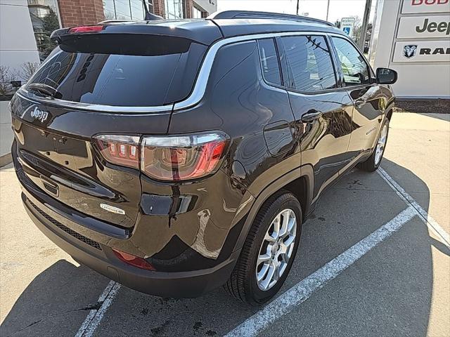 2023 Jeep Compass Latitude Lux FWD