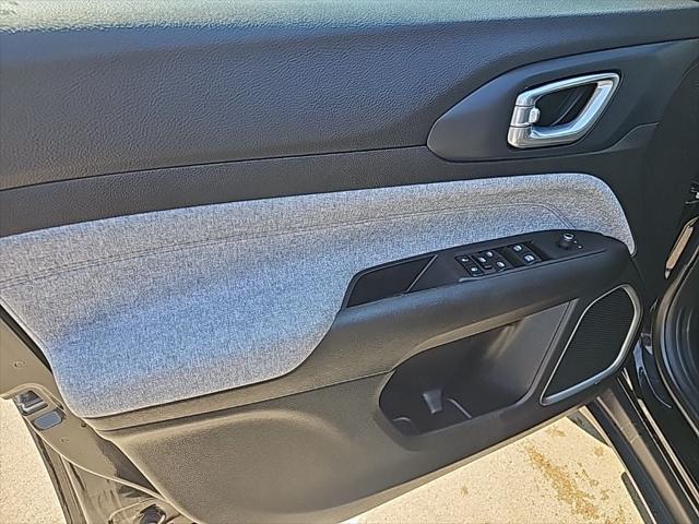 2023 Jeep Compass Latitude Lux FWD