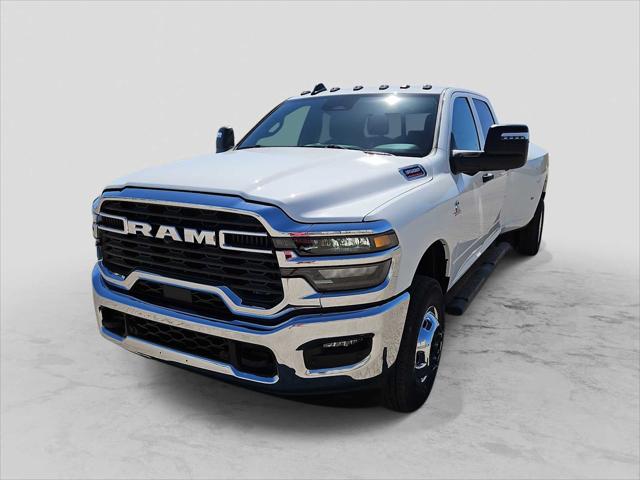 2026 RAM Ram 3500 RAM 3500 TRADESMAN CREW CAB 4X4 8 BOX
