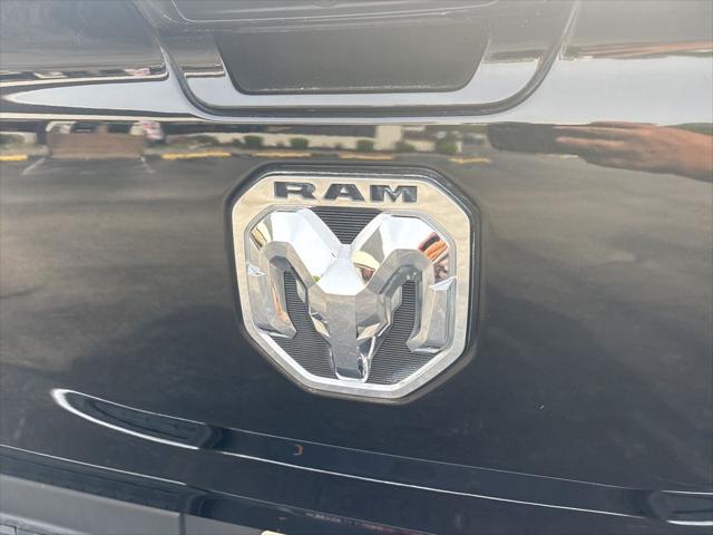 2022 Ram 1500 Big Horn Crew Cab 4x4 5'7" Box