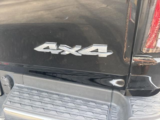 2022 Ram 1500 Big Horn Crew Cab 4x4 5'7" Box