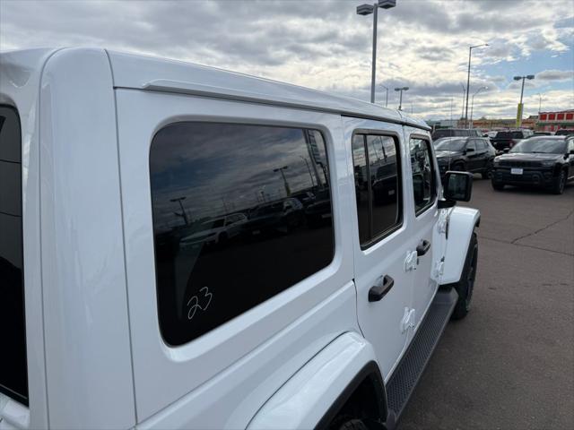 2023 Jeep Wrangler 4-Door Sahara Altitude 4x4