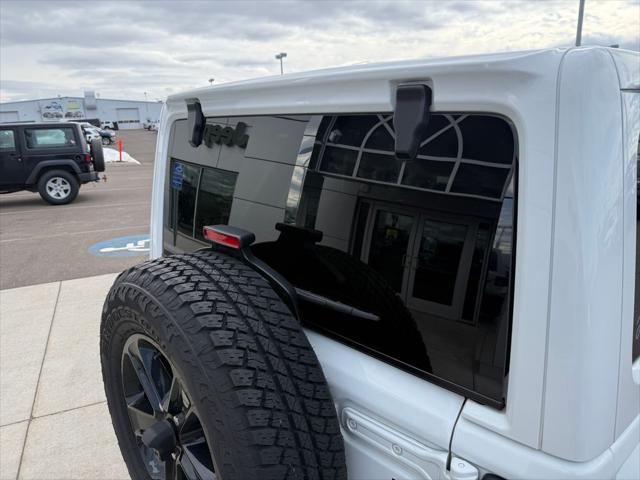 2023 Jeep Wrangler 4-Door Sahara Altitude 4x4