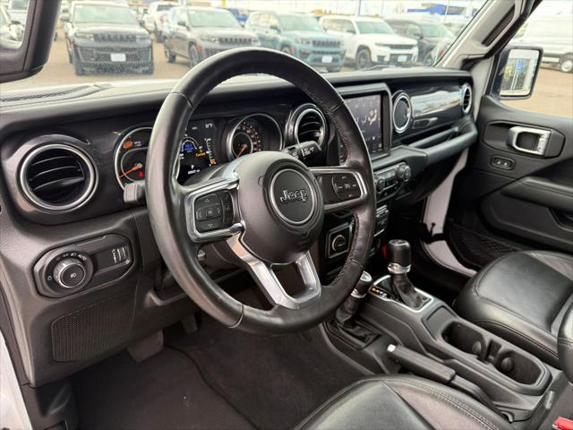 2023 Jeep Wrangler 4-Door Sahara Altitude 4x4
