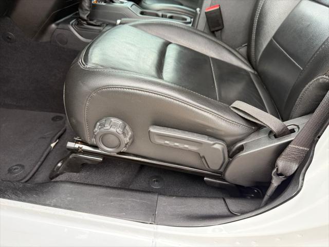 2023 Jeep Wrangler 4-Door Sahara Altitude 4x4