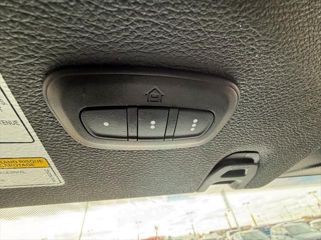 2023 Jeep Wrangler 4-Door Sahara Altitude 4x4