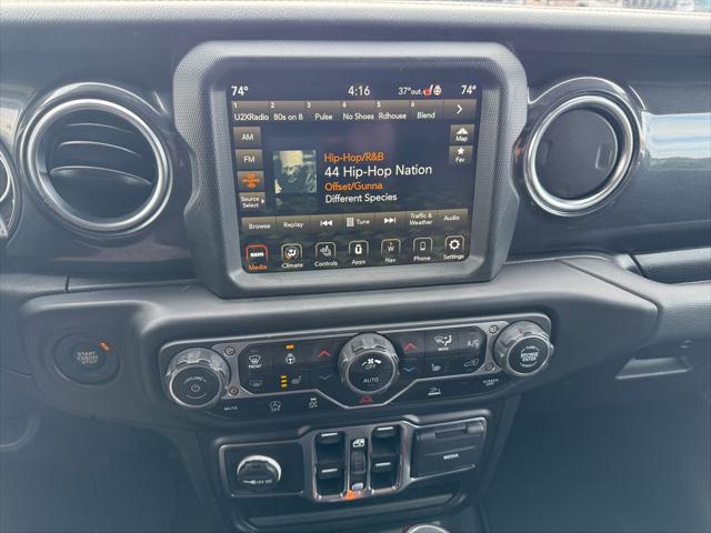 2023 Jeep Wrangler 4-Door Sahara Altitude 4x4