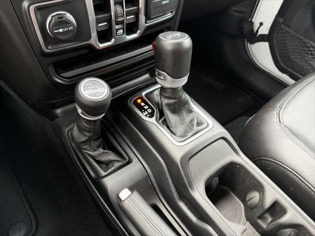 2023 Jeep Wrangler 4-Door Sahara Altitude 4x4