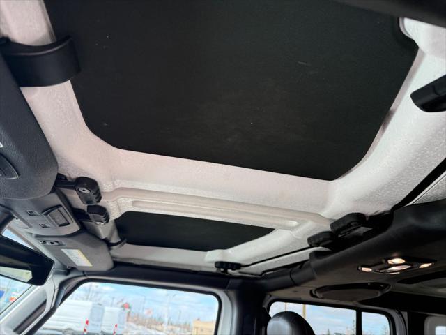 2023 Jeep Wrangler 4-Door Sahara Altitude 4x4