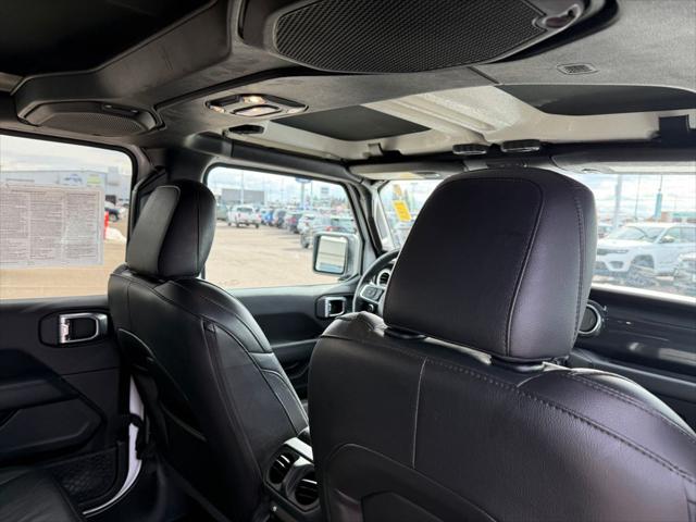 2023 Jeep Wrangler 4-Door Sahara Altitude 4x4