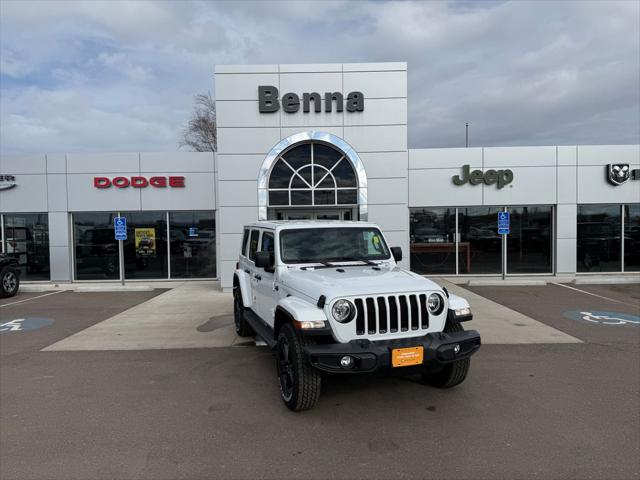 2023 Jeep Wrangler 4-Door Sahara Altitude 4x4