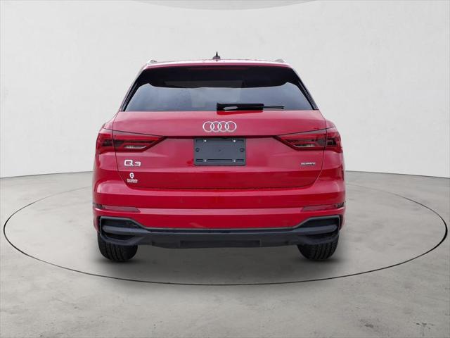 2025 Audi Q3 Premium 45 TFSI S line quattro Tiptronic