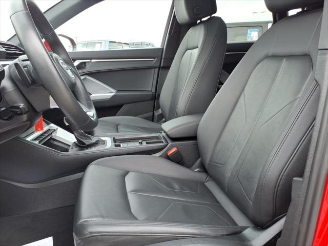 2025 Audi Q3 Premium 45 TFSI S line quattro Tiptronic
