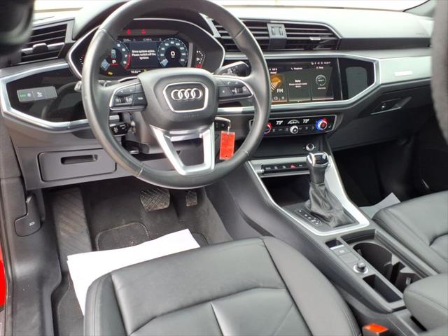 2025 Audi Q3 Premium 45 TFSI S line quattro Tiptronic