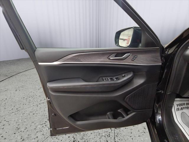 2024 Jeep Grand Cherokee L Limited 4x4