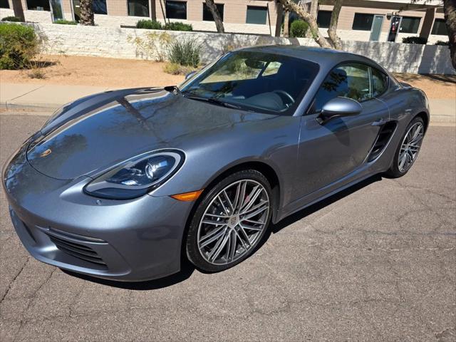 2025 Porsche 718 Cayman S