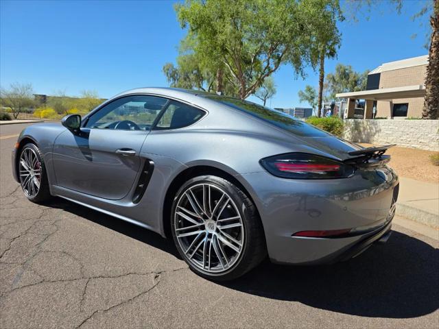 2025 Porsche 718 Cayman S