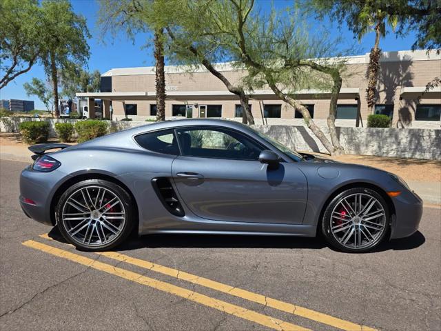 2025 Porsche 718 Cayman S