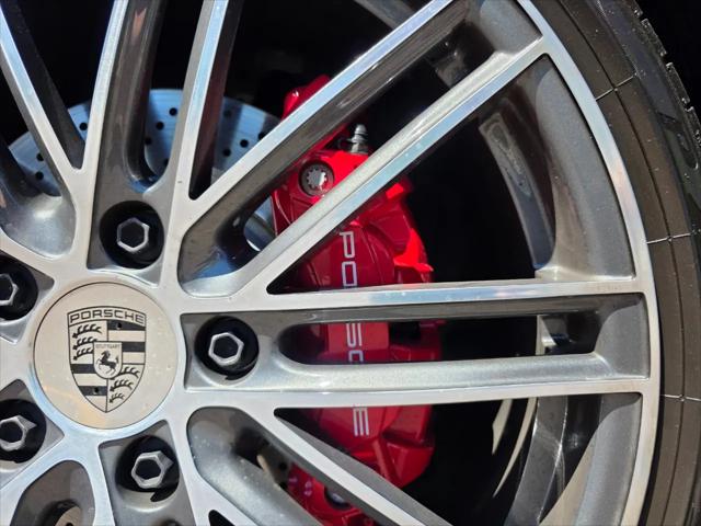 2025 Porsche 718 Cayman S