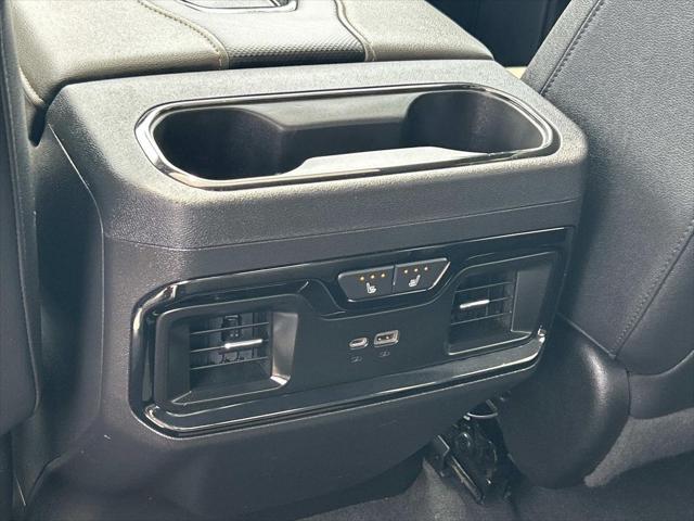 2022 Chevrolet Silverado 1500 4WD Crew Cab Short Bed ZR2