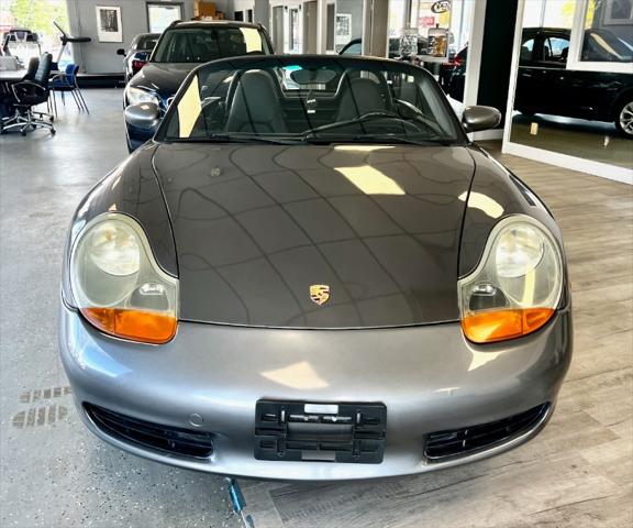 2002 Porsche Boxster 2dr Roadster Tiptronic