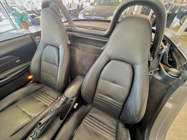 2002 Porsche Boxster 2dr Roadster Tiptronic