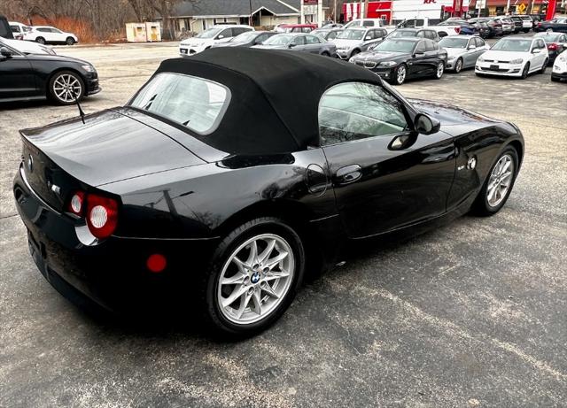 2005 BMW Z4 2.5i