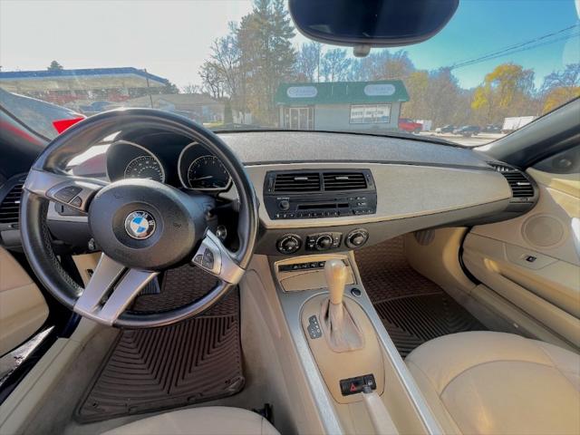2005 BMW Z4 2.5i