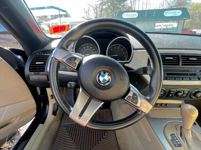 2005 BMW Z4 2.5i