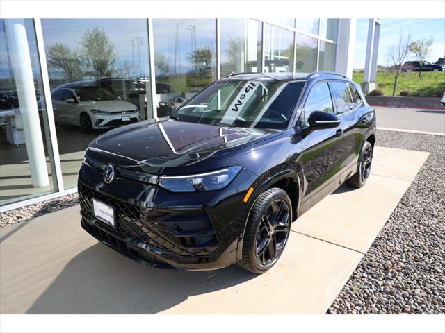 2026 Volkswagen Tiguan SE R-Line Black for sale in Medford, OR