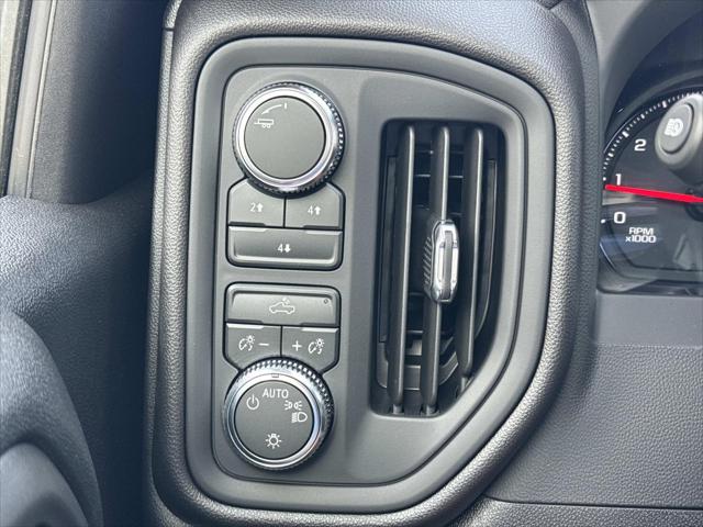 2026 GMC Sierra 2500HD Double Cab, Standard Bed, Pro, RWD