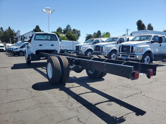 2027 Ford F-650 Straight Frame Gas Base