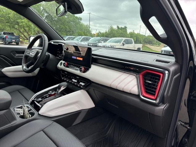 2026 GMC Canyon AT4X, 4WD