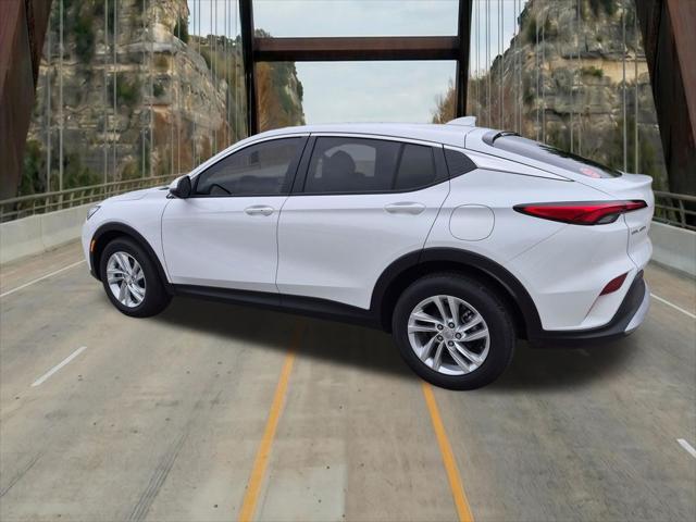 2026 Buick NV Preferred FWD