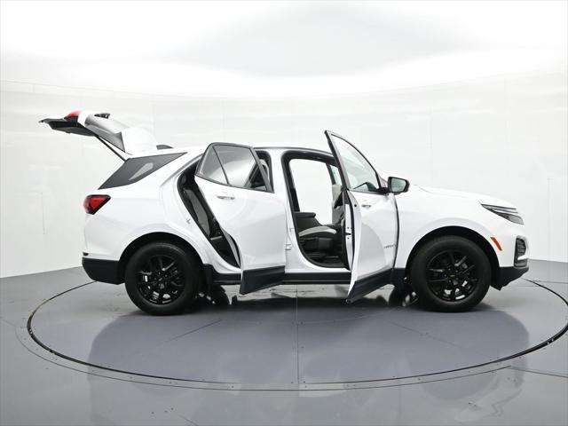 2023 Chevrolet Equinox AWD LS