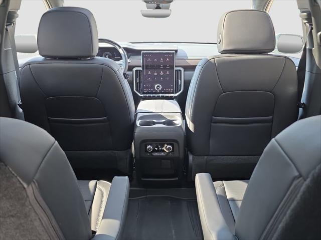 2026 GMC Acadia Denali AWD