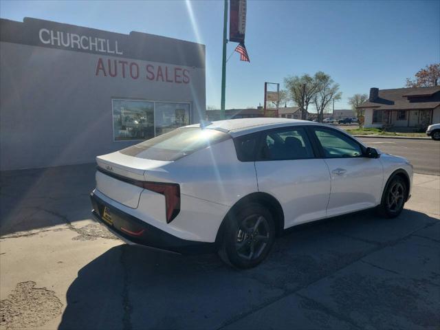 2025 Kia K4 LXS