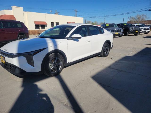 2025 Kia K4 LXS