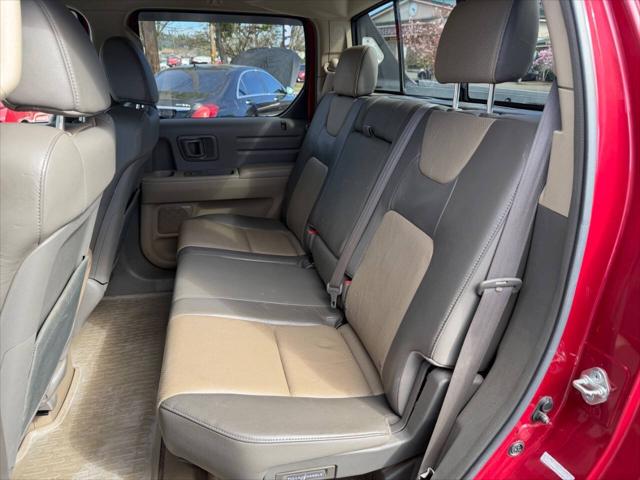 2006 Honda Ridgeline RTL w/Moonroof w/XM w/Navi AWD 4dr Crew Cab w/Moonroof, XM and Navi